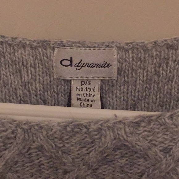 Long Grey Sweater - Picture 3 of 3